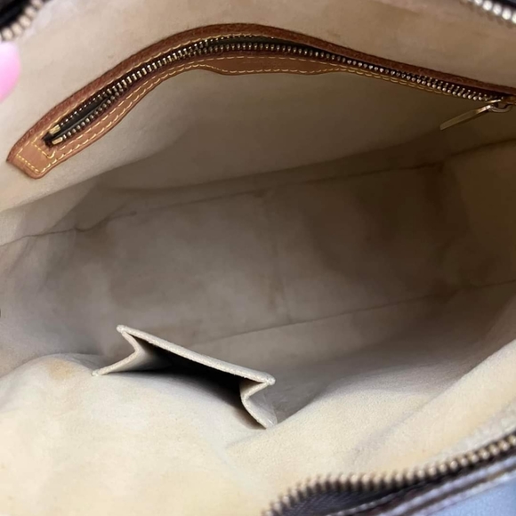 *JUST SOLD* LOUIS VUITTON CANVAS LOOPING GM BEAUTY AUTHENTIC - Picture 4 of 11